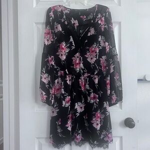 White House Black Market Lace Inset Floral Print Dress size 10